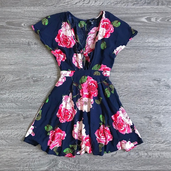 Nordstrom Dresses & Skirts - {Aakaa} Front Tie Floral Mini Dress